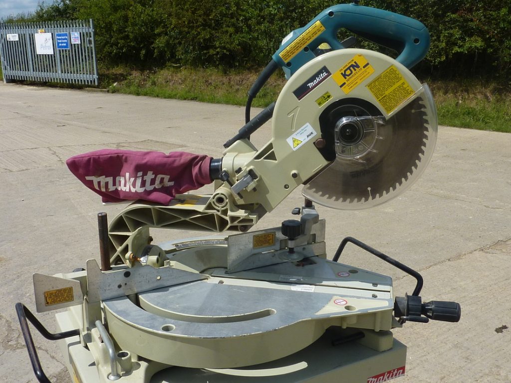 Makita LS1013 Compound Mitre Saw with Stand - KJN Services Ltd